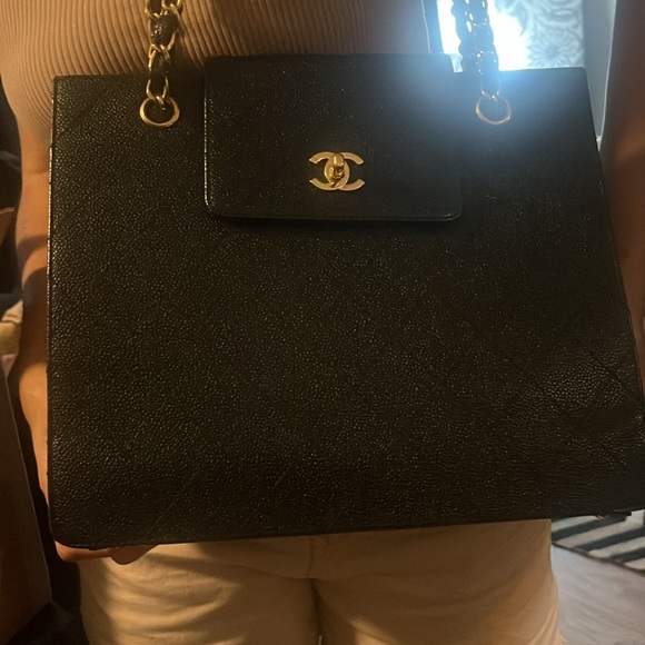 Chanel, Vintage Quilted Caviar Bag, Interlocking CC, Gold-Tone. Stunning ❣️ - Picture 13 of 13